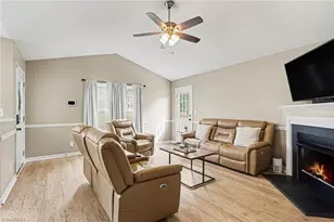 323 Jarrett Rd, Thomasville, NC 27360 - Photo 5