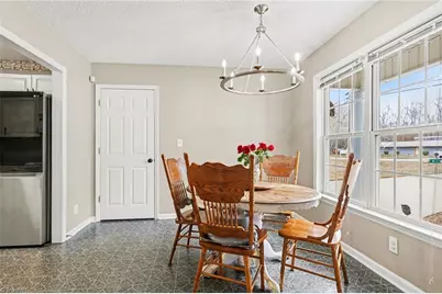 323 Jarrett Road, Thomasville, NC 27360 - Photo 7