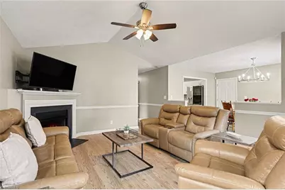 323 Jarrett Road, Thomasville, NC 27360 - Photo 5