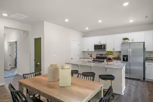 409 Jack Pine St, Thomasville, NC 27360 - Photo 11