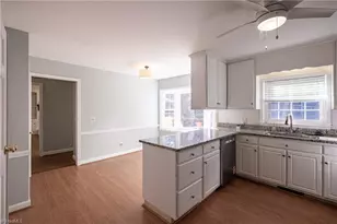 3903 Cascade Dr, Greensboro, NC 27410 - Photo 11