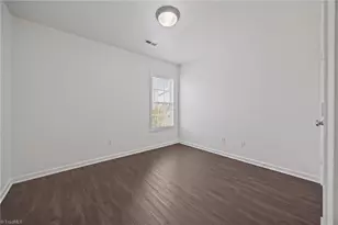 606 3 Oaks Dr, High Point, NC 27265 - Photo 25