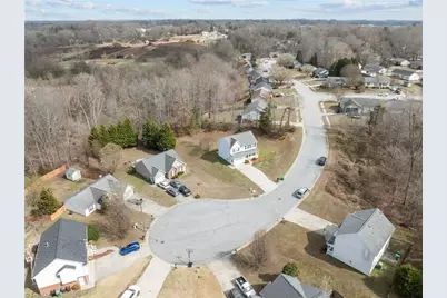 606 Three Oaks Drive, High Point, NC 27265 - Photo 39