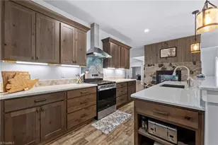 7351 Hidden View Dr, Oak Ridge, NC 27310 - Photo 25