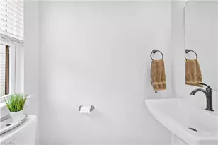 1130 Pegram Crossing, Charlotte, NC 28205 - Photo 11