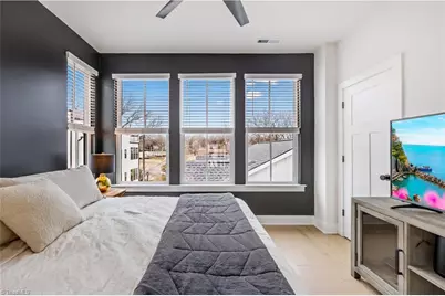 1130 Pegram Crossing, Charlotte, NC 28205 - Photo 15