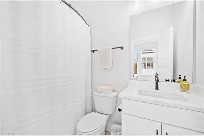 1130 Pegram Crossing, Charlotte, NC 28205 - Photo 21