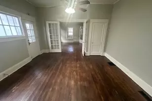 124 Tate St, Greensboro, NC 27403 - Photo 9