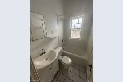 124 Tate Street #B, Greensboro, NC 27403 - Photo 7