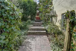 202 Kemp Rd W, Greensboro, NC 27410 - Photo 43