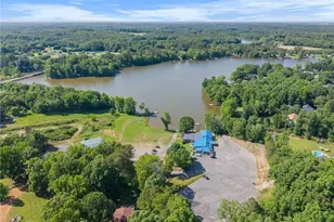 257 Boat Club Ln, Salisbury, NC 28146 - Photo 5