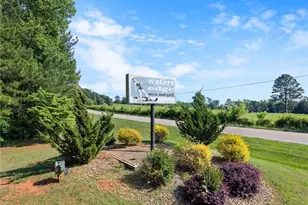 257 Boat Club Ln, Salisbury, NC 28146 - Photo 3