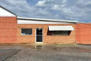 203 E 29th St, Kannapolis, NC 28083 - Photo 3