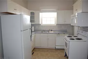 819 Watson Ave, Winston-Salem, NC 27103 - Photo 5