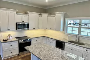 2142 Elizabeth Dr, Mount Airy, NC 27030 - Photo 5