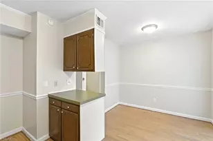 2330 Bay Meadows Ct, Clemmons, NC 27103 - Photo 7