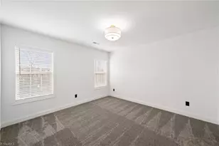 4312 Mossy Wood Cir, Greensboro, NC 27409 - Photo 29