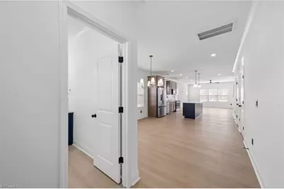 4312 Mossy Wood Circle, Greensboro, NC 27409 - Photo 5