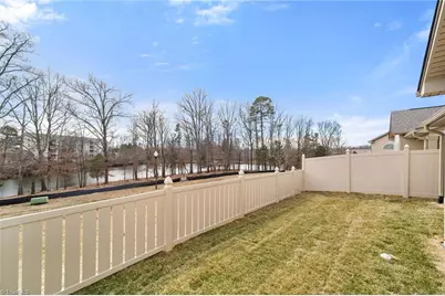 4312 Mossy Wood Circle, Greensboro, NC 27409 - Photo 33