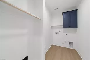 4312 Mossy Wood Cir, Greensboro, NC 27409 - Photo 29