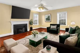 2296 Zornbrook Dr, Greensboro, NC 27406 - Photo 3