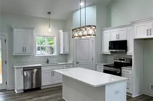 607 Kendall St, Eden, NC 27288 - Photo 5
