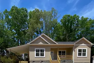 607 Kendall St, Eden, NC 27288 - Photo 1