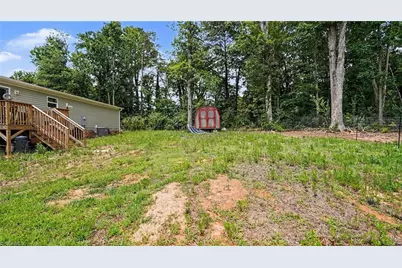 645 Avenue K, Lexington, NC 27292 - Photo 17