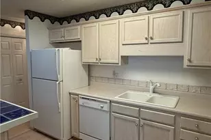 152 Wyndham Ct, High Point, NC 27265 - Photo 17