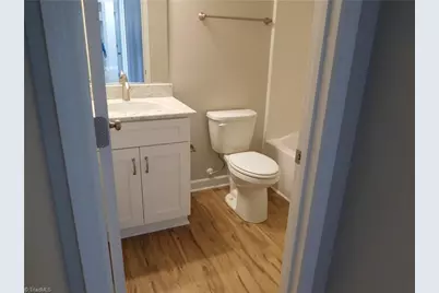 118 Asbill Avenue, High Point, NC 27265 - Photo 7