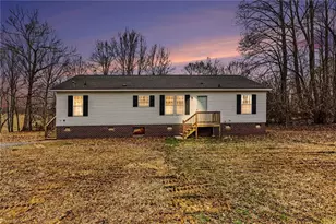 6670 Bonlee Bennett Rd, Bear Creek, NC 27207 - Photo 1