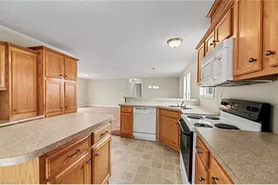 6670 Bonlee Bennett Road, Bear Creek, NC 27207 - Photo 11