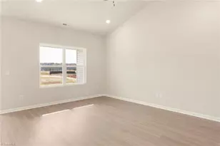 1078 Russell Dr, Winston-Salem, NC 27127 - Photo 9