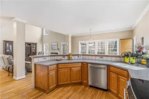 18 Mainsail Ct, Greensboro, NC 27455 - Photo 21