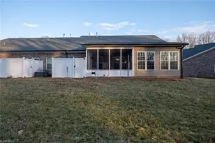 1406 Suzanne Ln, Lexington, NC 27295 - Photo 5