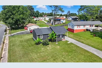 809 Garfield Court, Winston-Salem, NC 27105 - Photo 3