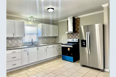 809 Garfield Court, Winston-Salem, NC 27105 - Photo 11