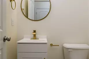 3933 Village Park Ct, Winston-Salem, NC 27127 - Photo 9