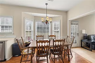 4312 Southern Oak Dr, High Point, NC 27265 - Photo 11