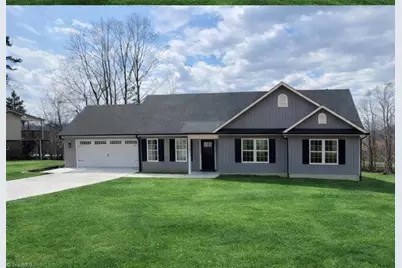 901 Kingsway Drive, King, NC 27021 - Photo 1