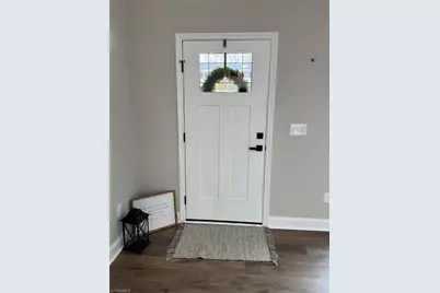 901 Kingsway Drive, King, NC 27021 - Photo 7