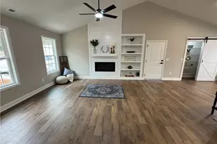 901 Kingsway Dr, King, NC 27021 - Photo 9