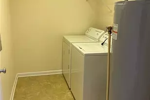 5236 Hilltop Rd, Jamestown, NC 27282 - Photo 5