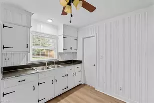 2922 Isaacs Pl, Greensboro, NC 27408 - Photo 13