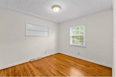 2922 Isaacs Place, Greensboro, NC 27408 - Photo 25