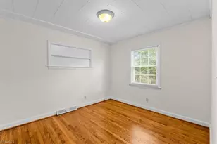 2922 Isaacs Pl, Greensboro, NC 27408 - Photo 25