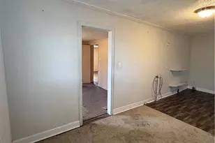 1222 Rauhut St, Burlington, NC 27217 - Photo 15