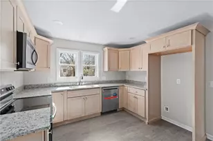 1217 Lakeview Heights Dr, High Point, NC 27265 - Photo 11