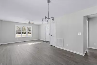 1217 Lakeview Heights Drive, High Point, NC 27265 - Photo 9