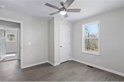 1217 Lakeview Heights Drive, High Point, NC 27265 - Photo 15